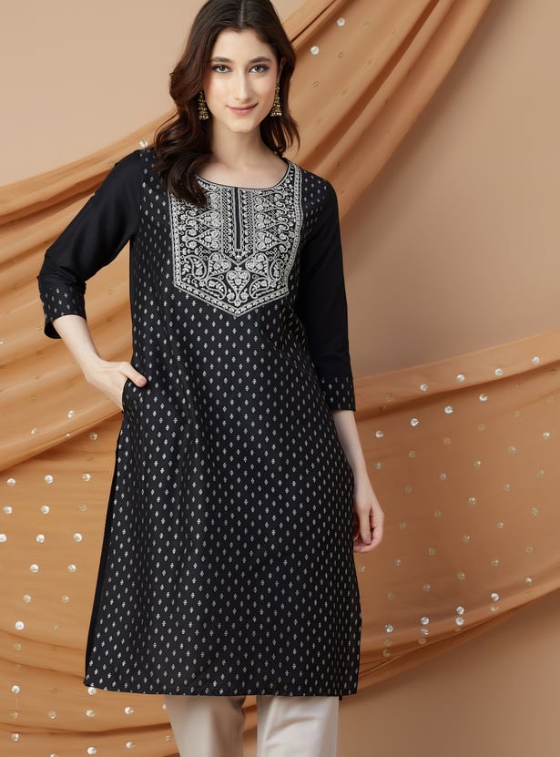 1000015401935-Black-Black-1000015401935_02-2100